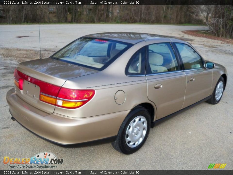 2001 Saturn L Series L200 Sedan Medium Gold / Tan Photo #8