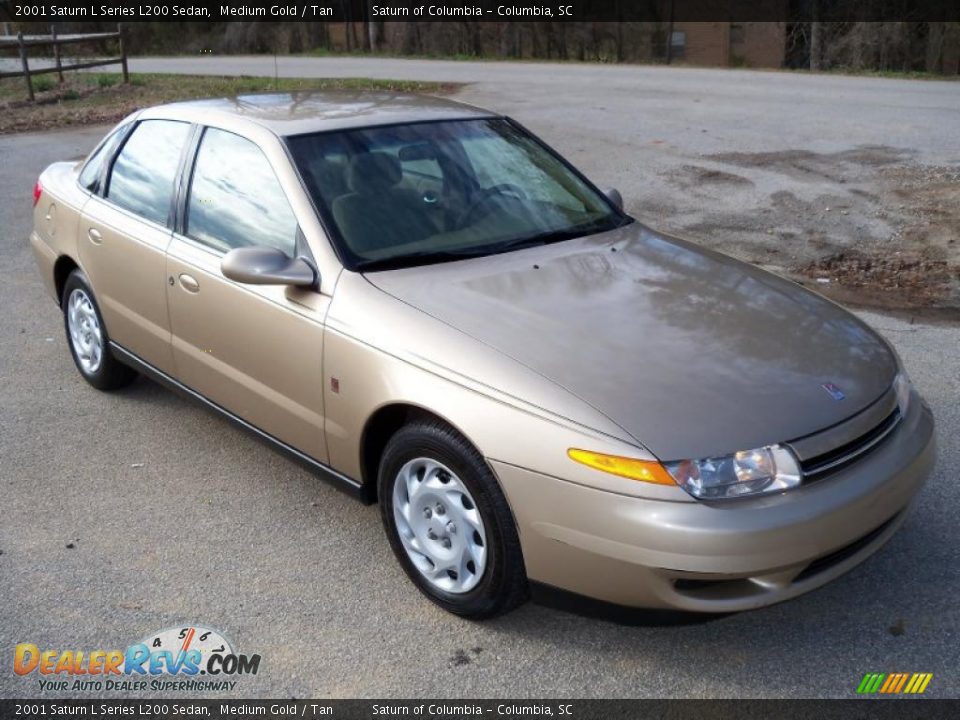 2001 Saturn L Series L200 Sedan Medium Gold / Tan Photo #10