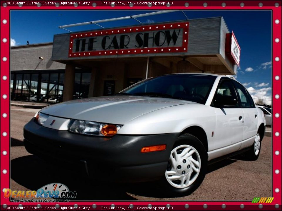 2000 Saturn S Series SL Sedan Light Silver / Gray Photo #1