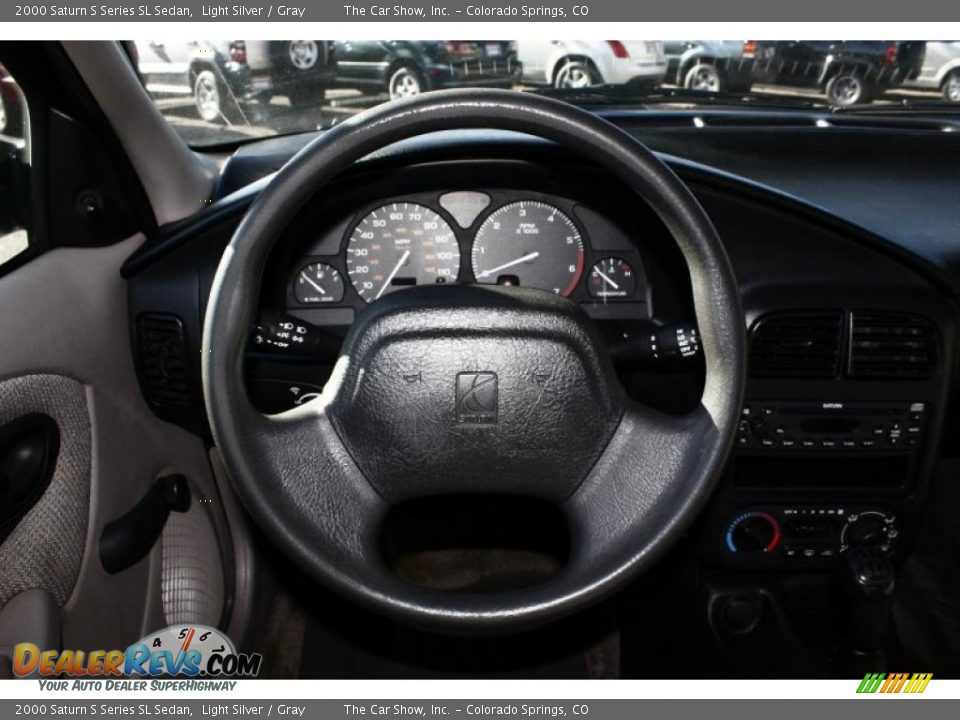 2000 Saturn S Series SL Sedan Light Silver / Gray Photo #8