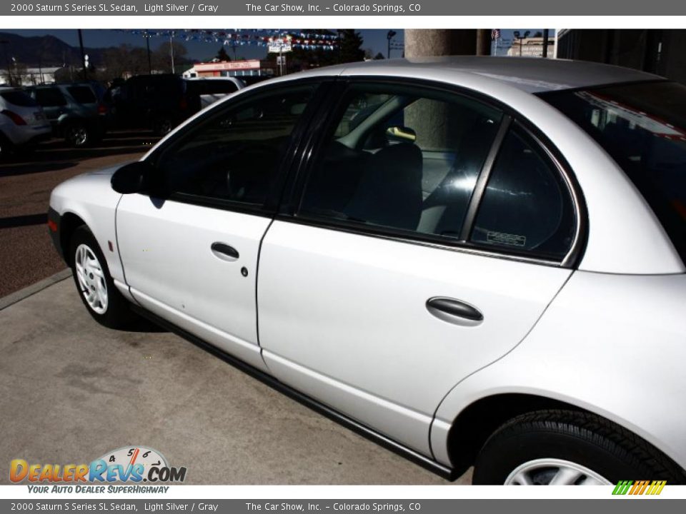 2000 Saturn S Series SL Sedan Light Silver / Gray Photo #19