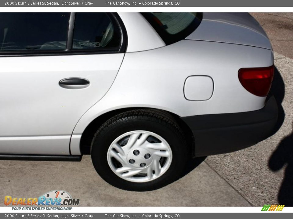 2000 Saturn S Series SL Sedan Light Silver / Gray Photo #21