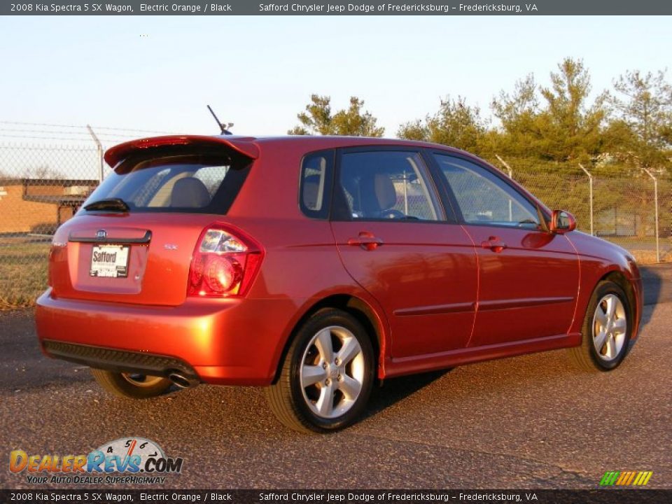 2008 Kia Spectra 5 SX Wagon Electric Orange / Black Photo #5