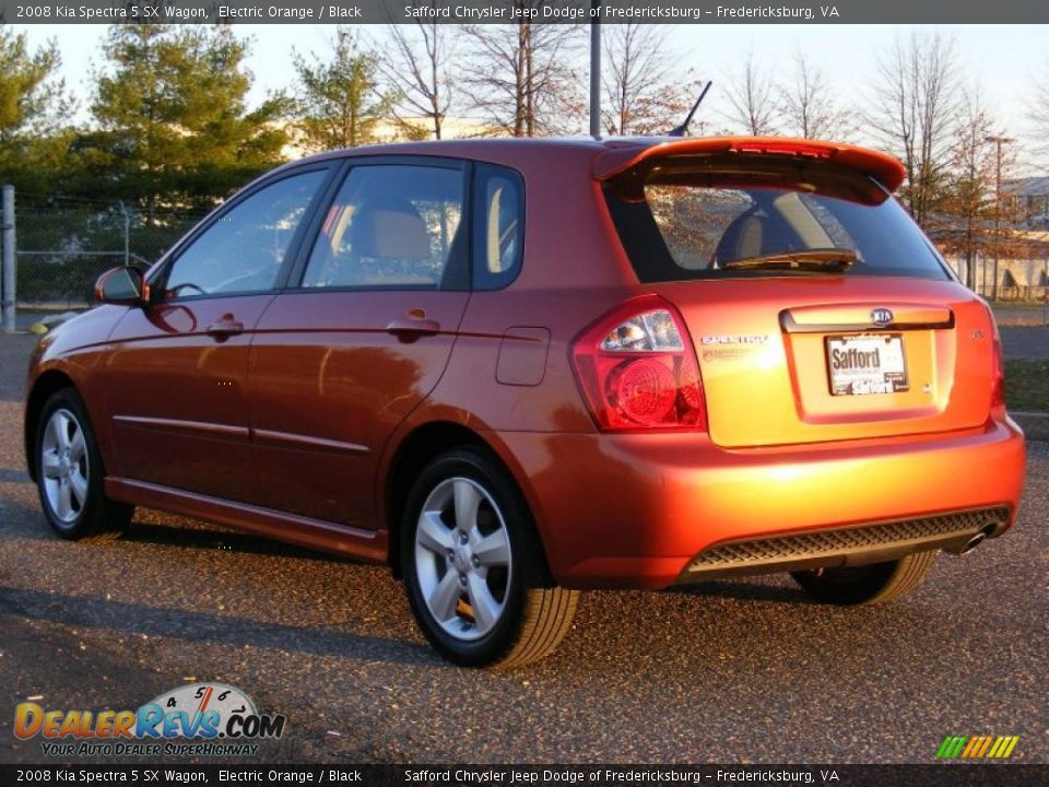 2008 Kia Spectra 5 SX Wagon Electric Orange / Black Photo #7