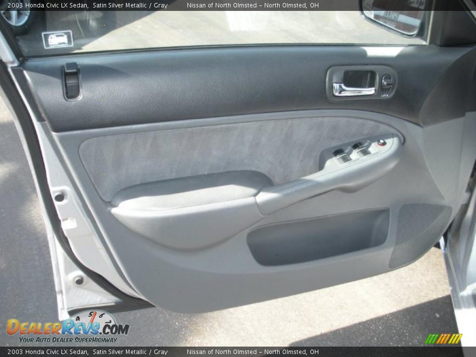 2003 Honda Civic LX Sedan Satin Silver Metallic / Gray Photo #10