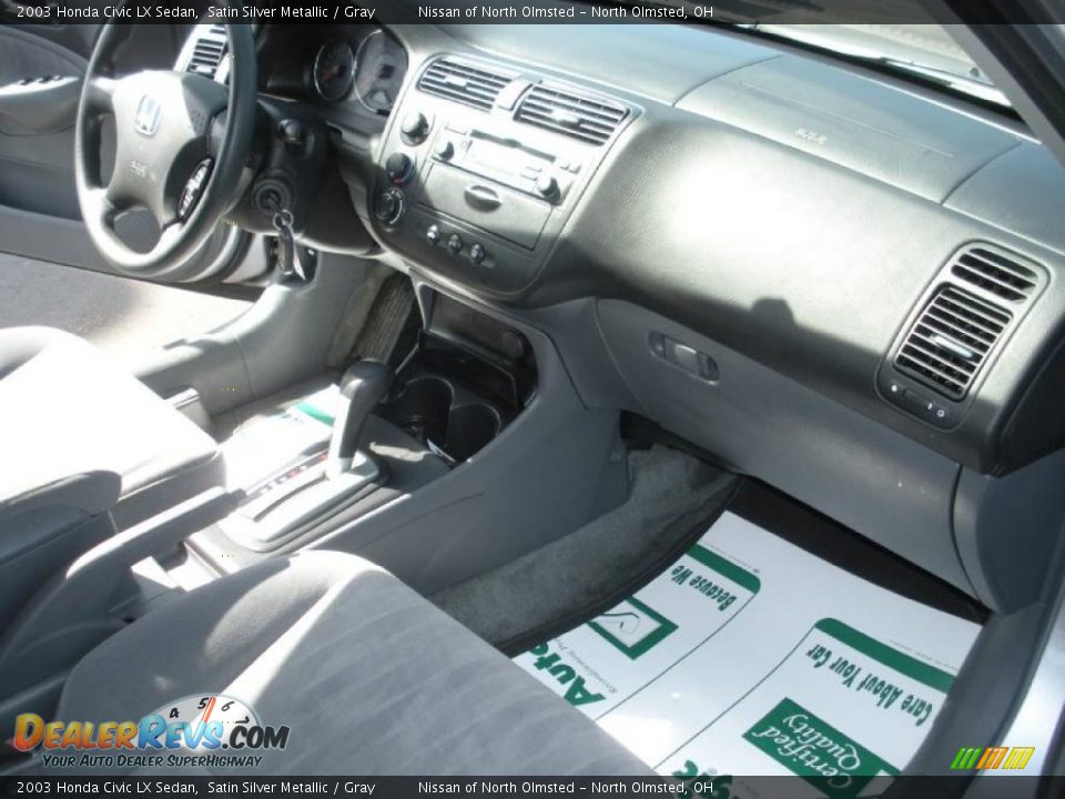 2003 Honda Civic LX Sedan Satin Silver Metallic / Gray Photo #14