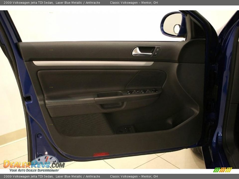 2009 Volkswagen Jetta TDI Sedan Laser Blue Metallic / Anthracite Photo #8