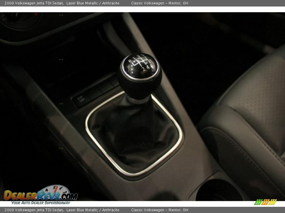 2009 Volkswagen Jetta TDI Sedan Laser Blue Metallic / Anthracite Photo #19