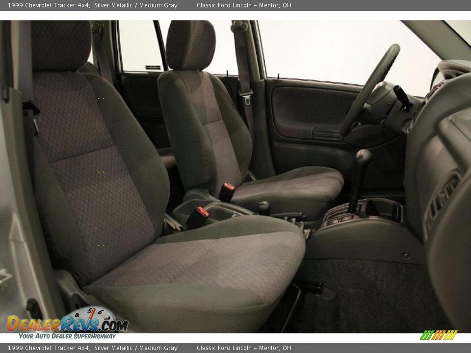 1999 Chevrolet Tracker 4x4 Silver Metallic / Medium Gray Photo #20