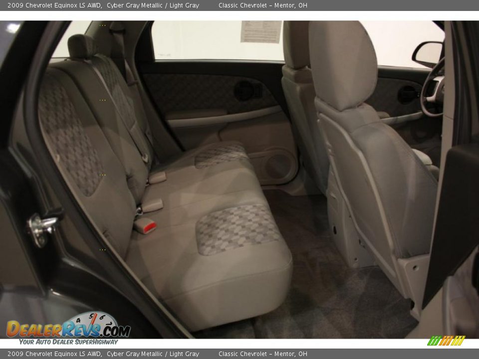 2009 Chevrolet Equinox LS AWD Cyber Gray Metallic / Light Gray Photo #18