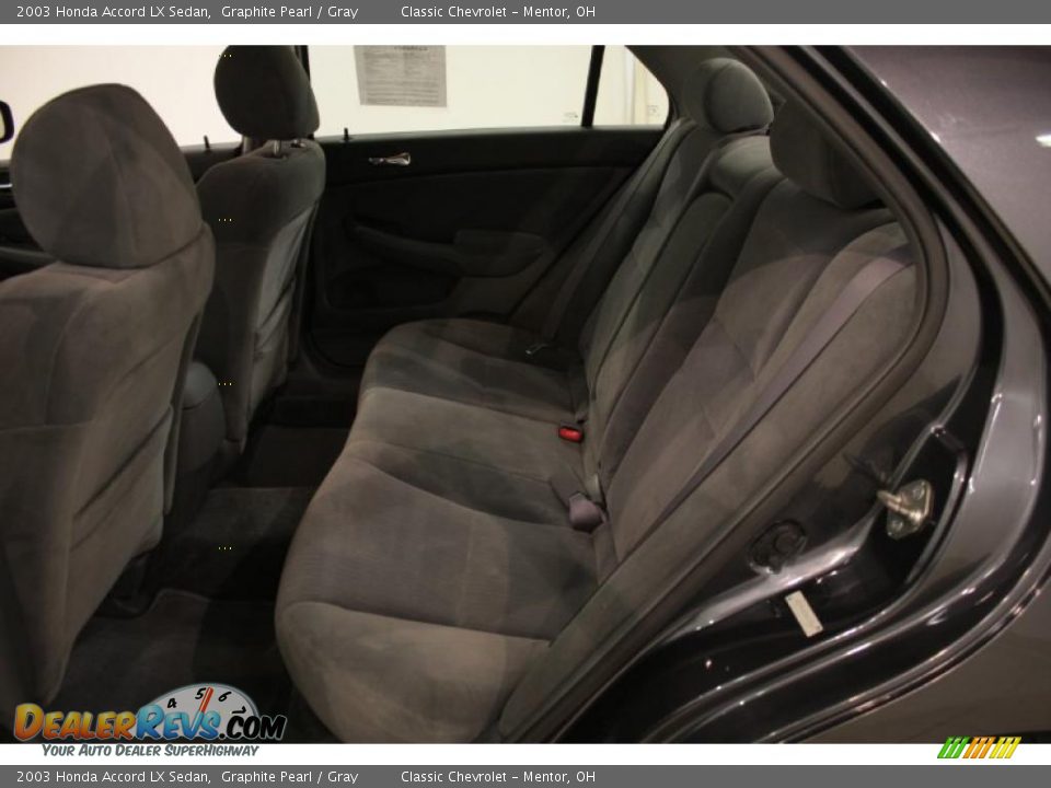 2003 Honda Accord LX Sedan Graphite Pearl / Gray Photo #18