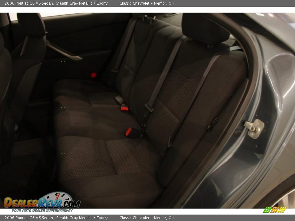 2006 Pontiac G6 V6 Sedan Stealth Gray Metallic / Ebony Photo #17