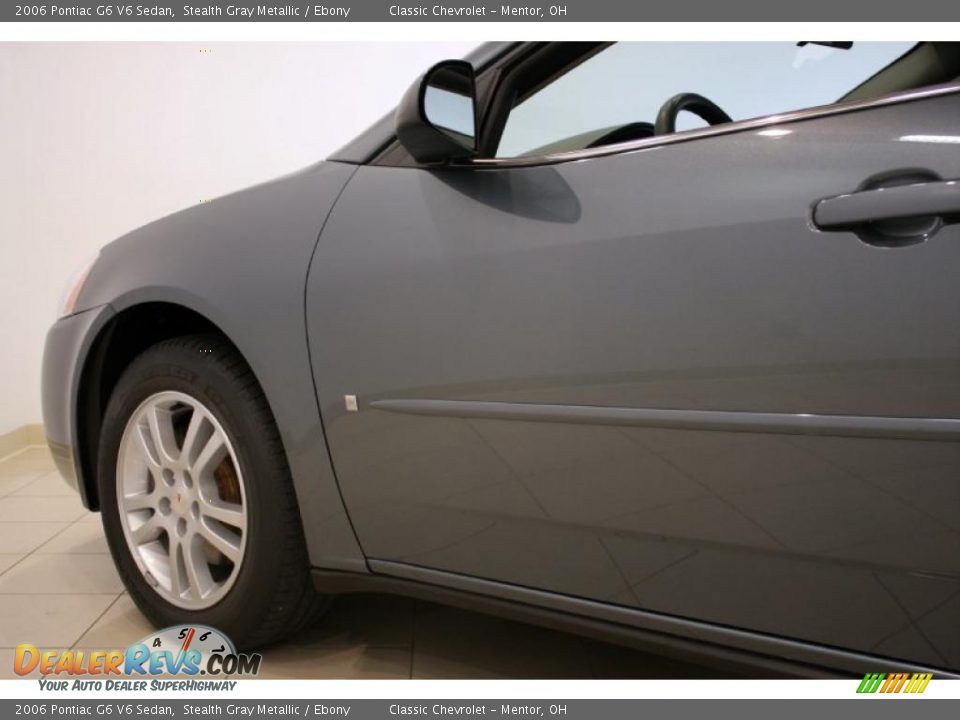 2006 Pontiac G6 V6 Sedan Stealth Gray Metallic / Ebony Photo #21