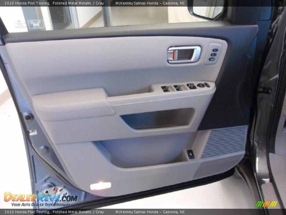 2010 Honda Pilot Touring Polished Metal Metallic / Gray Photo #7