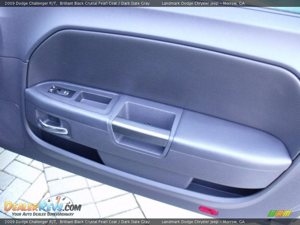 2009 Dodge Challenger R/T Brilliant Black Crystal Pearl Coat / Dark Slate Gray Photo #16