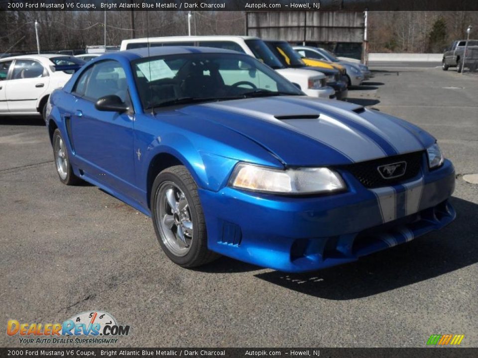 2000 Ford Mustang V6 Coupe Bright Atlantic Blue Metallic / Dark Charcoal Photo #3