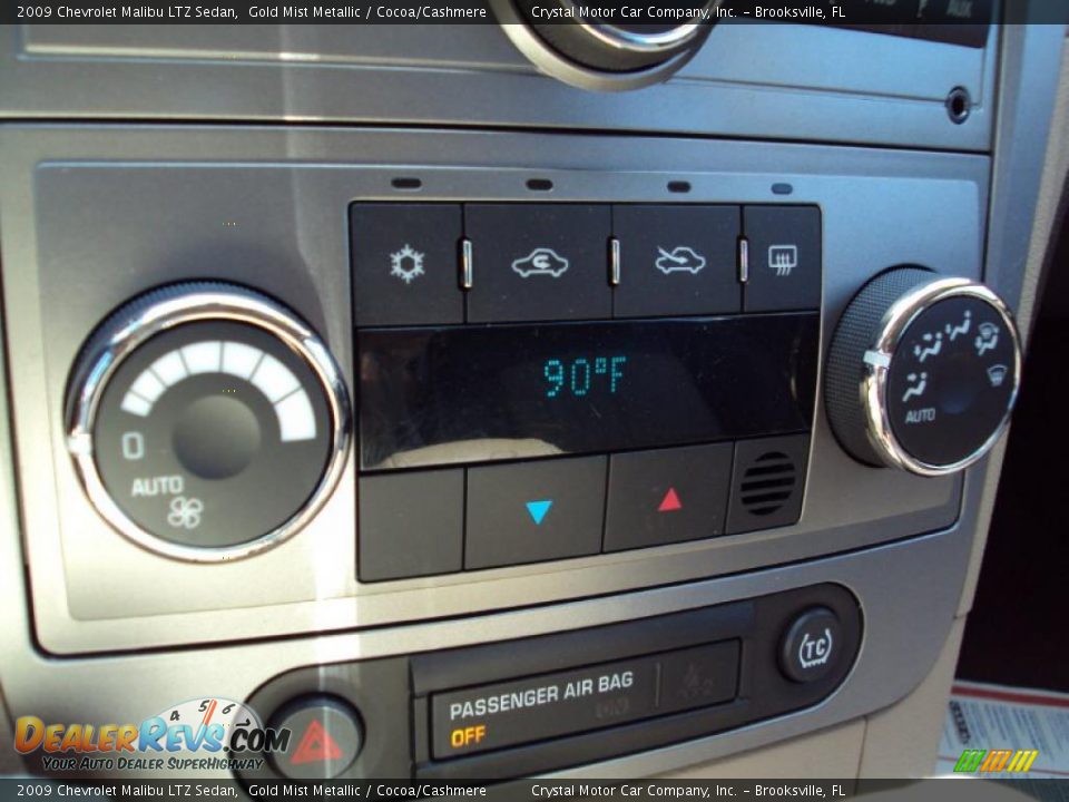 2009 Chevrolet Malibu LTZ Sedan Gold Mist Metallic / Cocoa/Cashmere Photo #20
