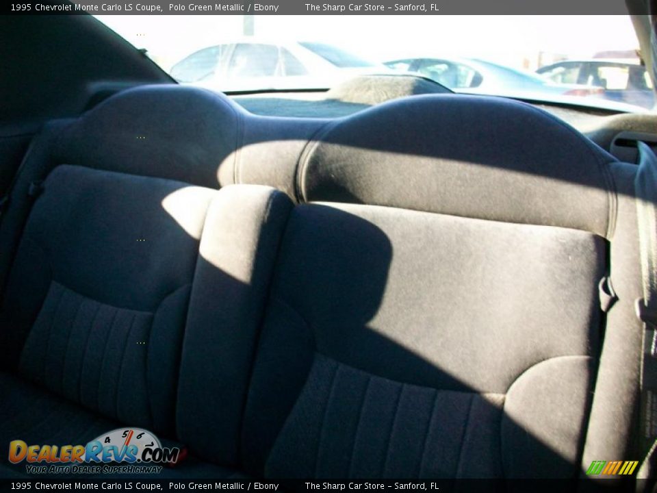 1995 Chevrolet Monte Carlo LS Coupe Polo Green Metallic / Ebony Photo #7