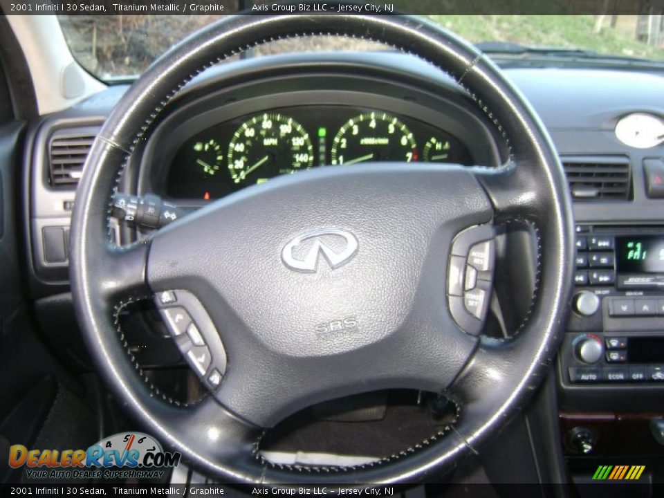 2001 Infiniti I 30 Sedan Titanium Metallic / Graphite Photo #23