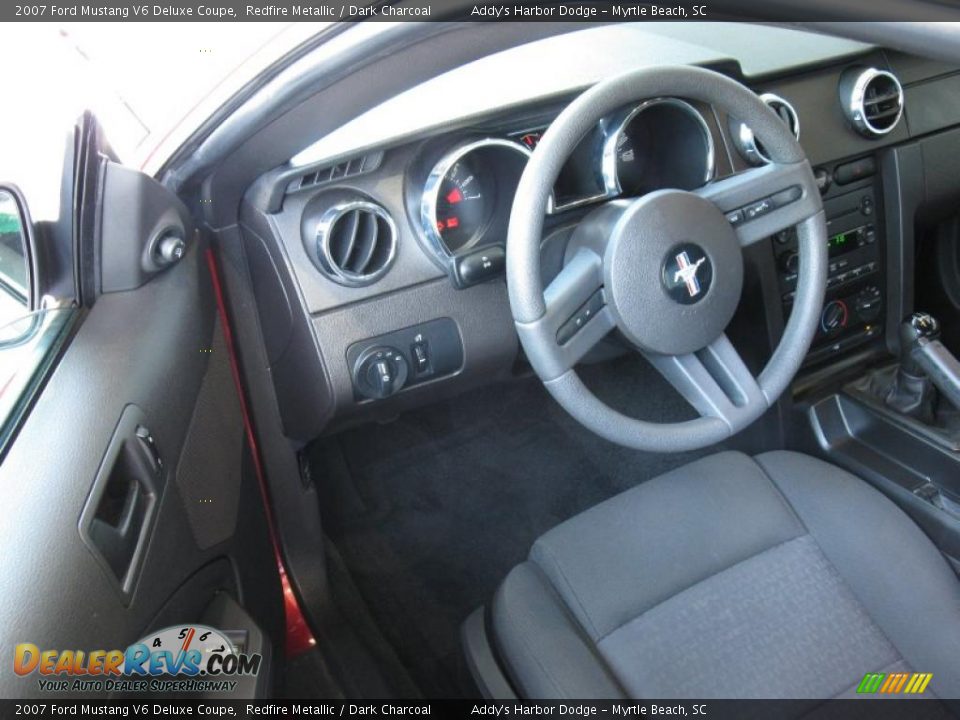 2007 Ford Mustang V6 Deluxe Coupe Redfire Metallic / Dark Charcoal Photo #11
