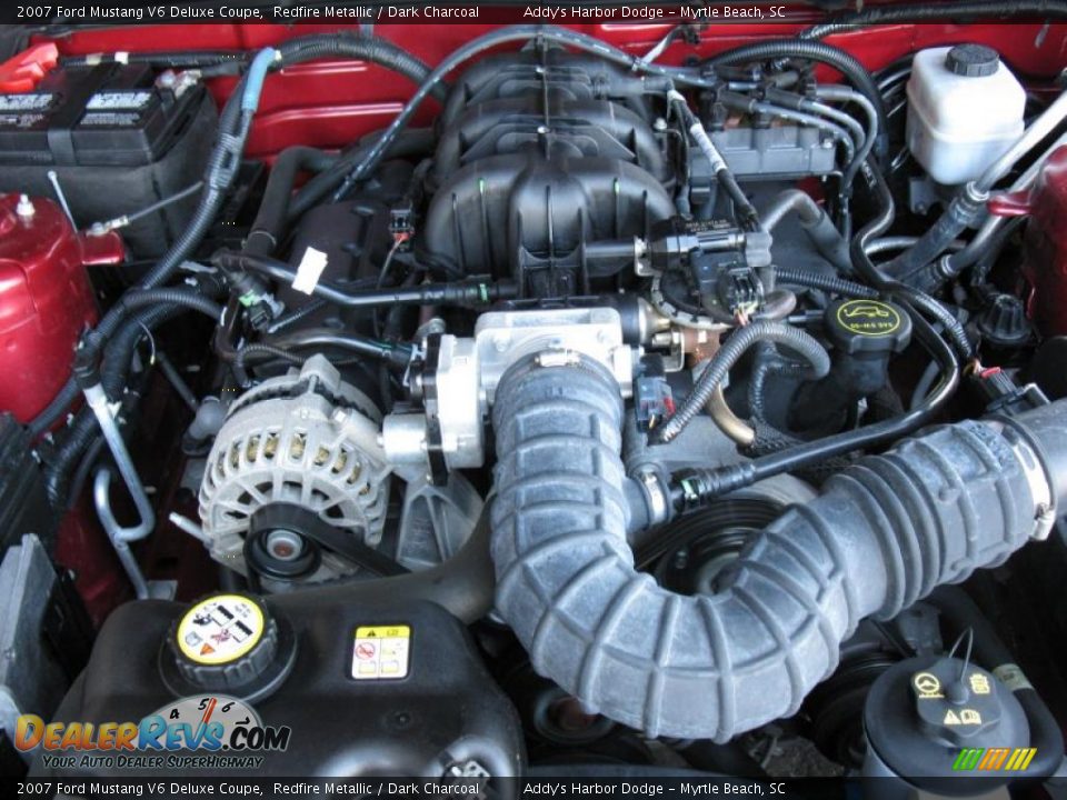 2007 Ford Mustang V6 Deluxe Coupe Redfire Metallic / Dark Charcoal Photo #24
