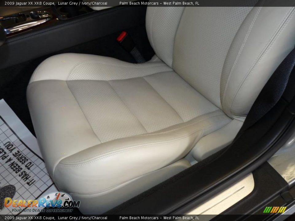 2009 Jaguar XK XK8 Coupe Lunar Grey / Ivory/Charcoal Photo #17