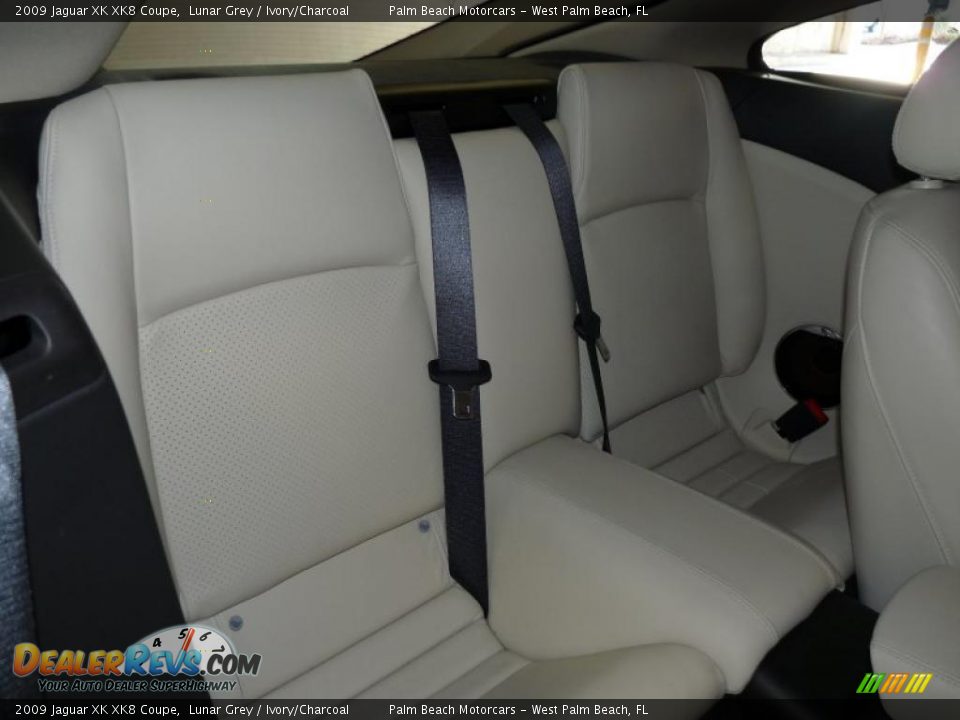 2009 Jaguar XK XK8 Coupe Lunar Grey / Ivory/Charcoal Photo #18
