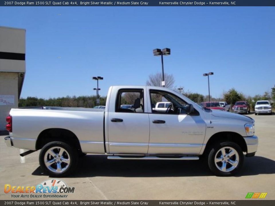 2007 Dodge Ram 1500 SLT Quad Cab 4x4 Bright Silver Metallic / Medium Slate Gray Photo #2