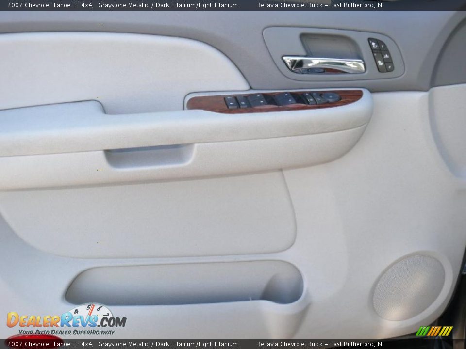 2007 Chevrolet Tahoe LT 4x4 Graystone Metallic / Dark Titanium/Light Titanium Photo #6
