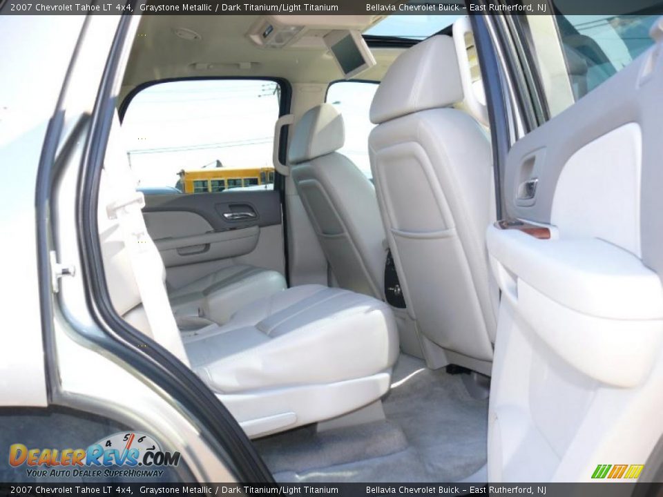 2007 Chevrolet Tahoe LT 4x4 Graystone Metallic / Dark Titanium/Light Titanium Photo #12