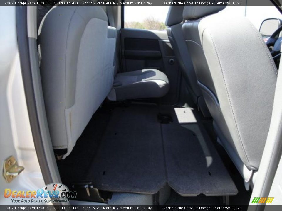 2007 Dodge Ram 1500 SLT Quad Cab 4x4 Bright Silver Metallic / Medium Slate Gray Photo #17