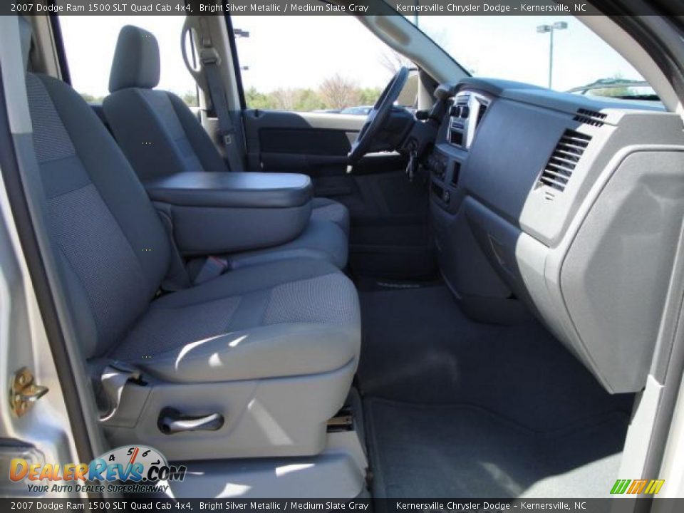 2007 Dodge Ram 1500 SLT Quad Cab 4x4 Bright Silver Metallic / Medium Slate Gray Photo #19