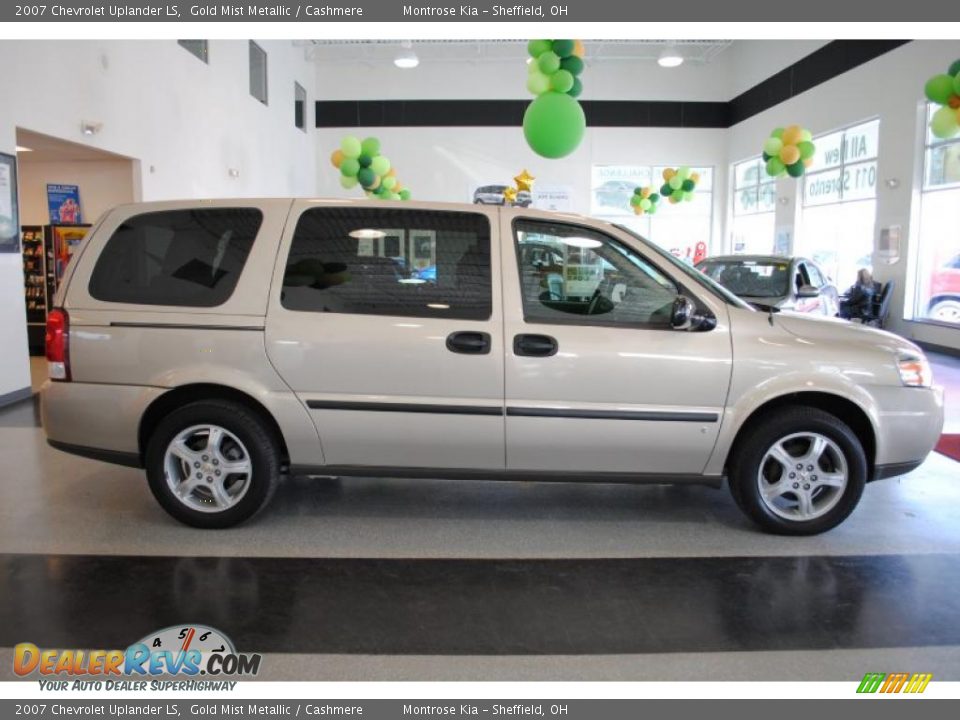 2007 Chevrolet Uplander LS Gold Mist Metallic / Cashmere Photo #9