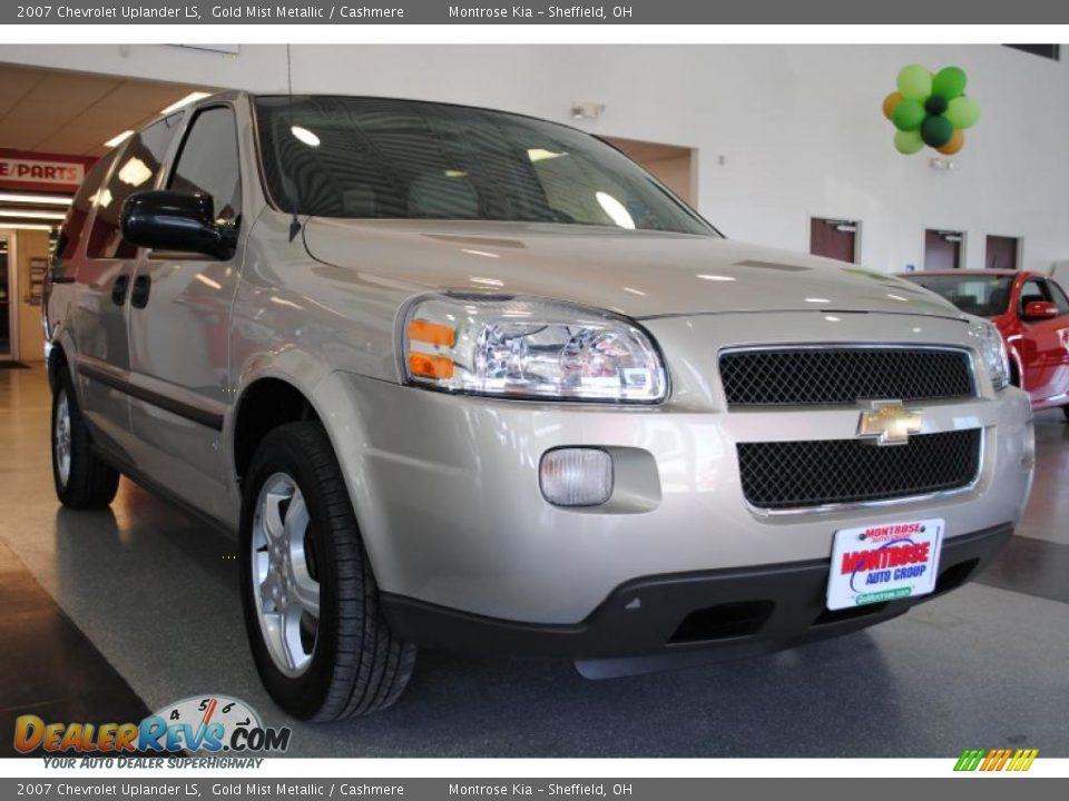 2007 Chevrolet Uplander LS Gold Mist Metallic / Cashmere Photo #10