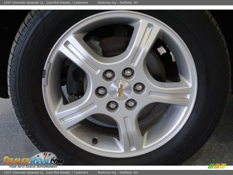 2007 Chevrolet Uplander LS Gold Mist Metallic / Cashmere Photo #32