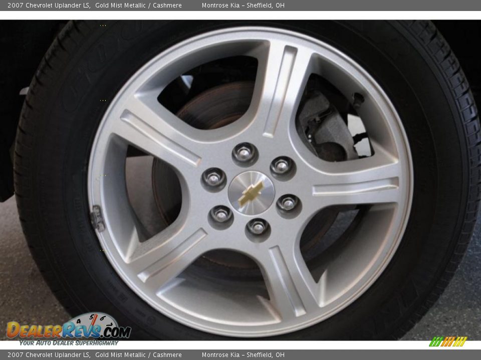 2007 Chevrolet Uplander LS Gold Mist Metallic / Cashmere Photo #33