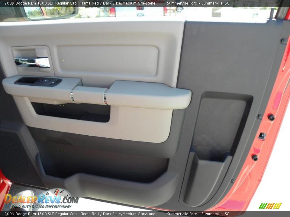 2009 Dodge Ram 1500 SLT Regular Cab Flame Red / Dark Slate/Medium Graystone Photo #8