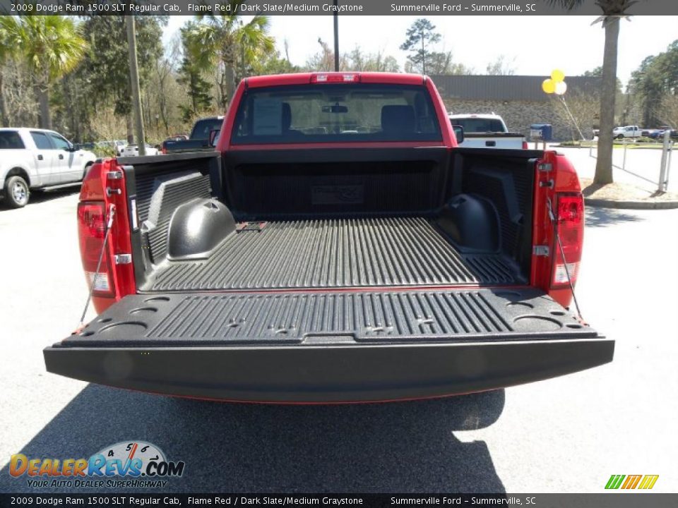 2009 Dodge Ram 1500 SLT Regular Cab Flame Red / Dark Slate/Medium Graystone Photo #11