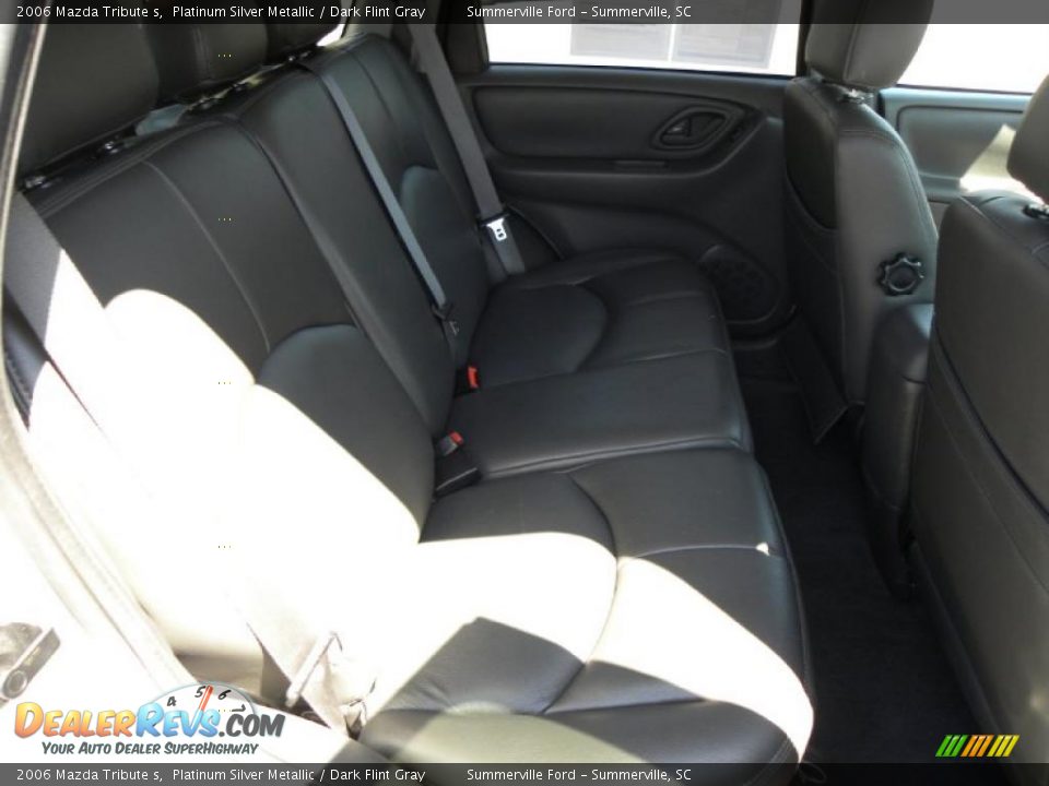 2006 Mazda Tribute s Platinum Silver Metallic / Dark Flint Gray Photo #11
