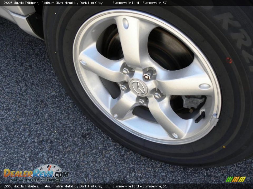 2006 Mazda Tribute s Platinum Silver Metallic / Dark Flint Gray Photo #17