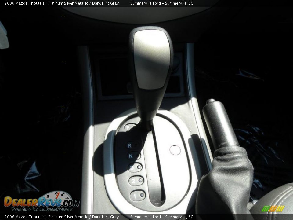 2006 Mazda Tribute s Platinum Silver Metallic / Dark Flint Gray Photo #20