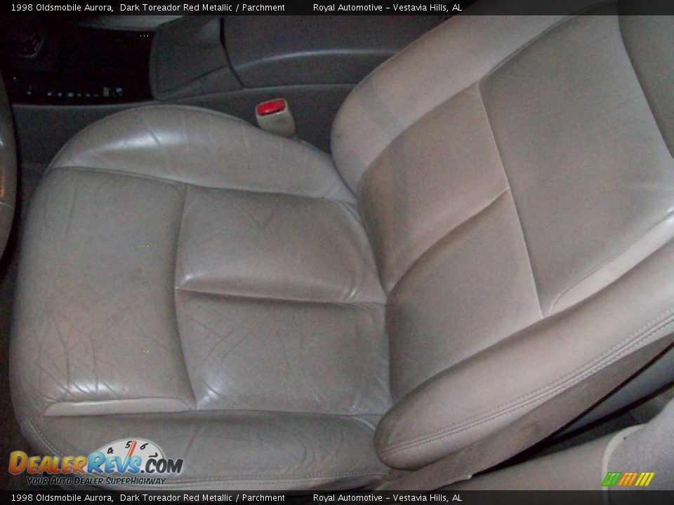 1998 Oldsmobile Aurora Dark Toreador Red Metallic / Parchment Photo #13