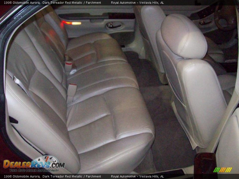 1998 Oldsmobile Aurora Dark Toreador Red Metallic / Parchment Photo #24