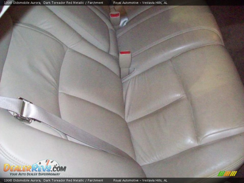 1998 Oldsmobile Aurora Dark Toreador Red Metallic / Parchment Photo #25