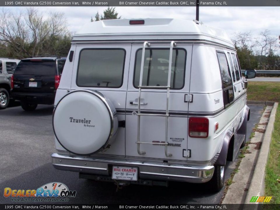 1995 GMC Vandura G2500 Conversion Van White / Maroon Photo #4