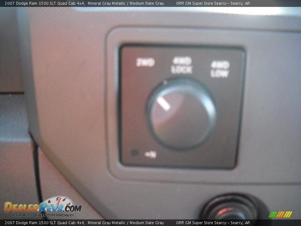 2007 Dodge Ram 1500 SLT Quad Cab 4x4 Mineral Gray Metallic / Medium Slate Gray Photo #11