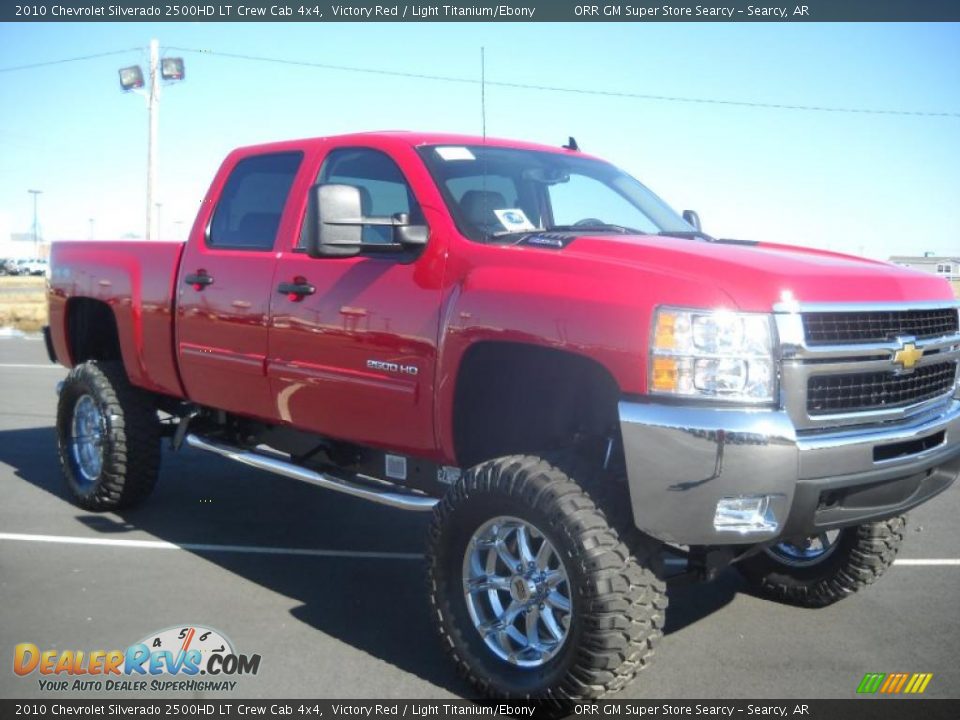 2010 Chevrolet Silverado 2500HD LT Crew Cab 4x4 Victory Red / Light Titanium/Ebony Photo #12
