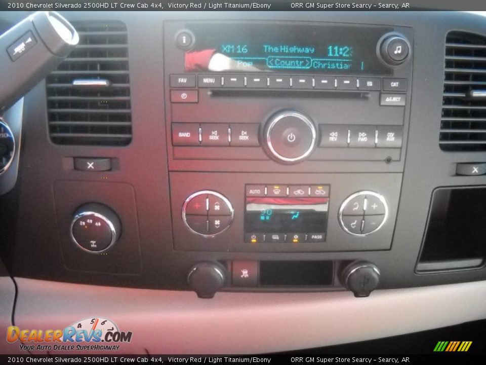 2010 Chevrolet Silverado 2500HD LT Crew Cab 4x4 Victory Red / Light Titanium/Ebony Photo #14