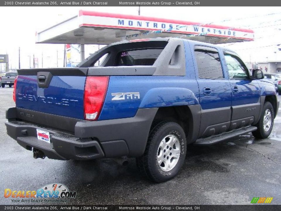 2003 Chevrolet Avalanche Z66 Arrival Blue / Dark Charcoal Photo #5