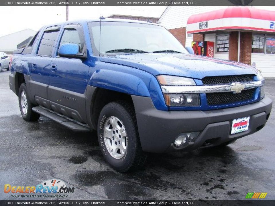 2003 Chevrolet Avalanche Z66 Arrival Blue / Dark Charcoal Photo #7